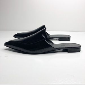 EVERLANE Boss Mule Pointed Patent Black Leather